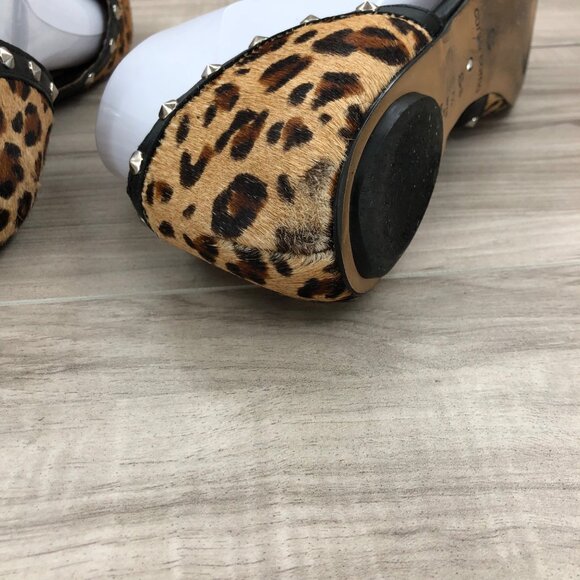 Corso Como Flats Women's 7.5  D'orsay Leopard Print Calf Hair Studded Sandals - Picture 10 of 13